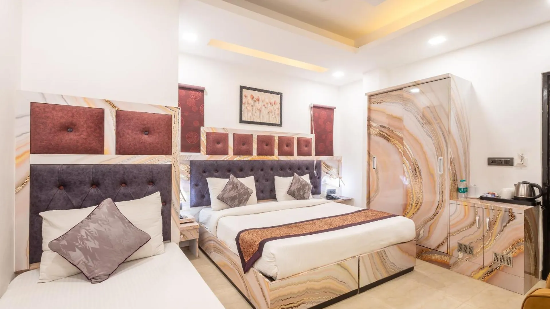 Hotel Cosmo Near Blk Hospital Karol Bagh Delhi