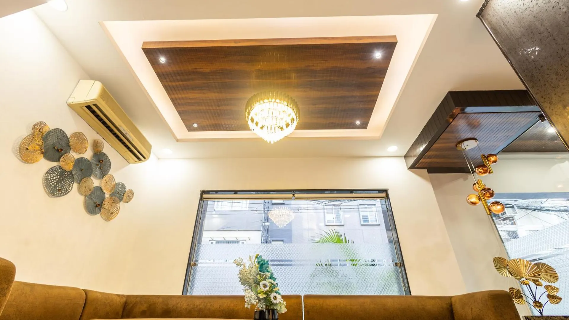 ****  Hotel Cosmo Near Blk Hospital Karol Bagh Delhi  India